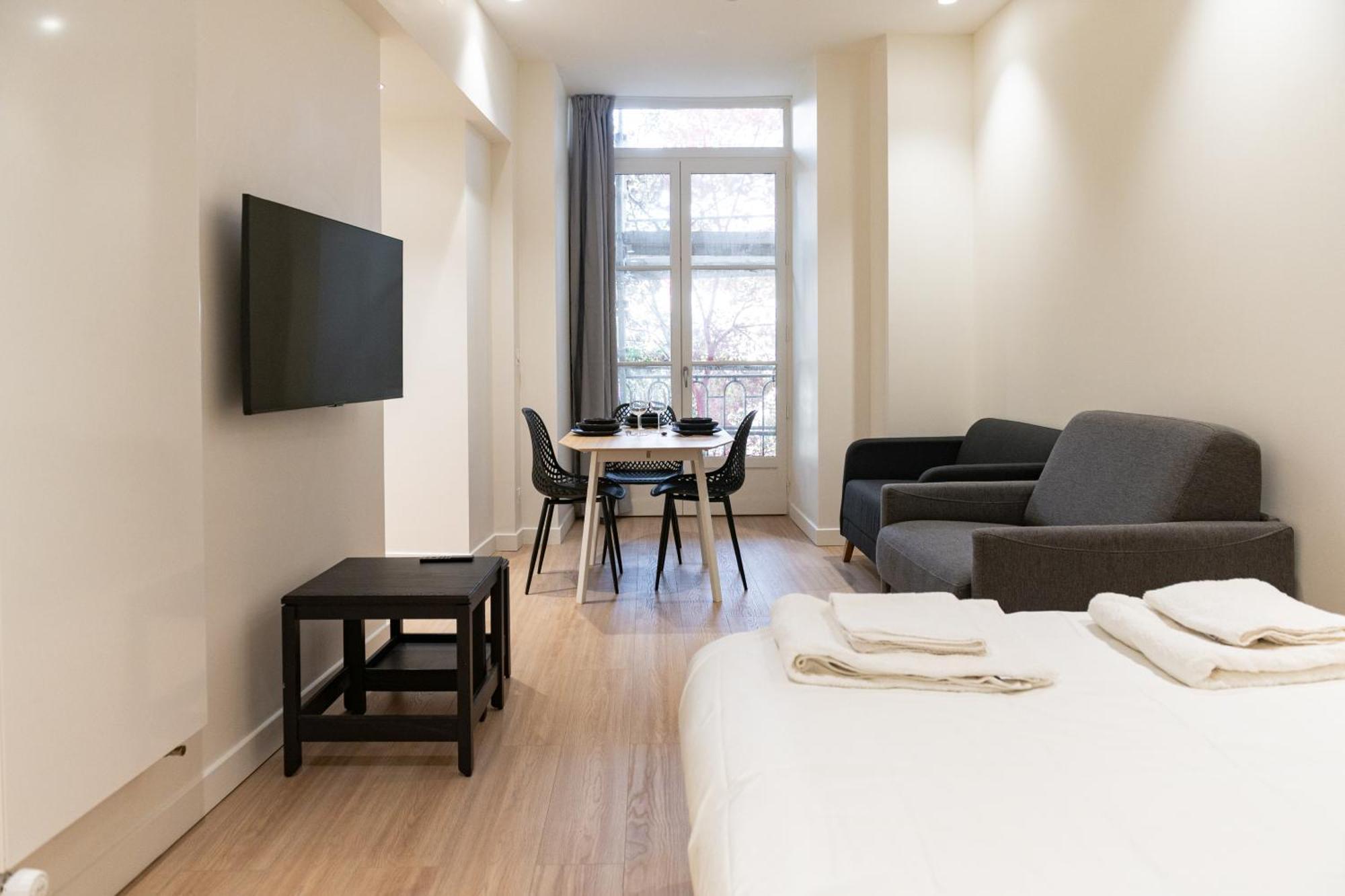 Croix Paquet - Appartements A Lyon Kültér fotó